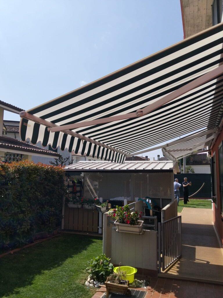 tenda da sole motorizzata per giardino
