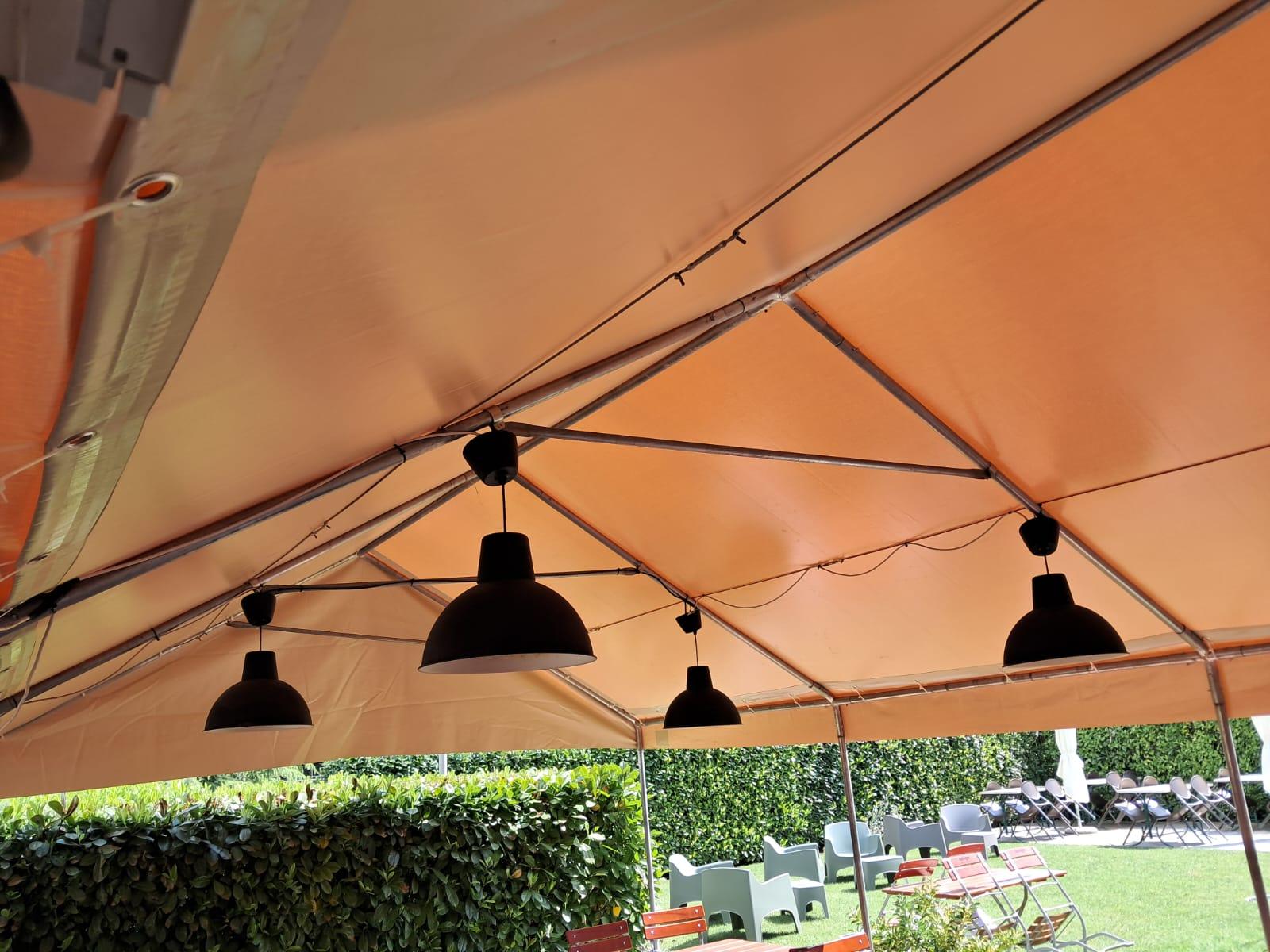 gazebo con telo in pvc